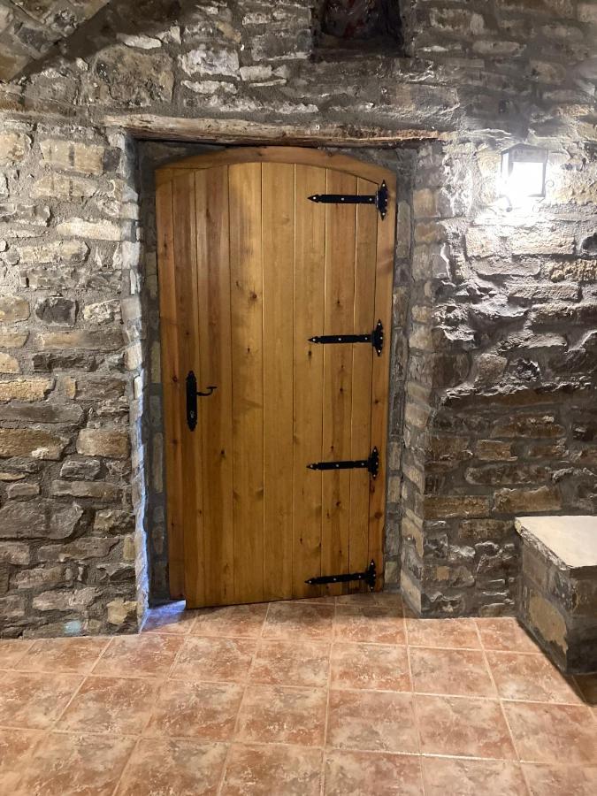 Casa Encuentra, En El Pirineo Al Lado De Ainsa Pensionat El Pueyo de Araguás Exteriör bild